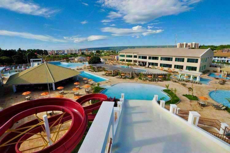 Lacqua Di Roma Com Piscina De Ondas Junior Appartamento Caldas Novas Esterno foto